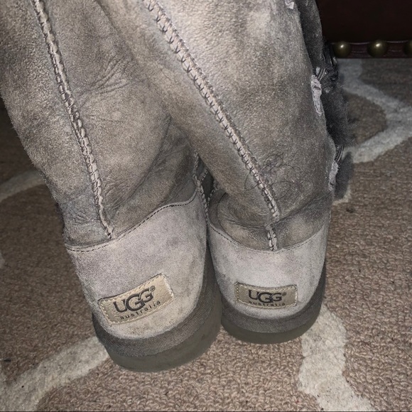 UGG Bailey Button Boots - Picture 4 of 7